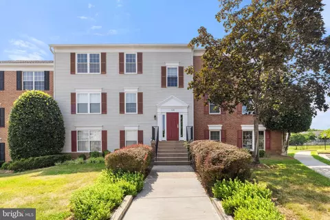 120 Prosperity Ave SE #E, Leesburg, VA 20175