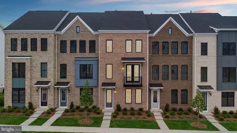 Other - 23081 Copper Tree Ter, Ashburn, VA 20148 photo 2 of 15