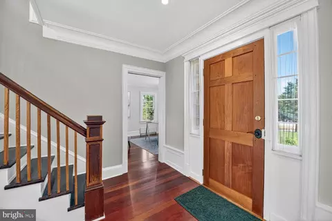 100 E Colonial Hwy, Hamilton, VA 20158 photo 8