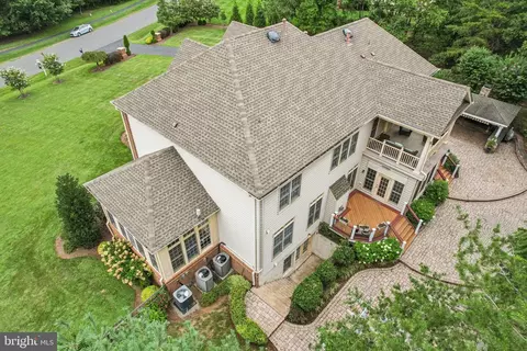 View/Area - 27586 Paddock Trail Pl, Chantilly, VA 20152 photo 13 of 13
