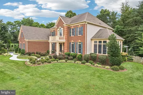 Exterior - 27586 Paddock Trail Pl, Chantilly, VA 20152 photo 13 of 18