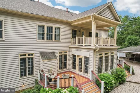 Exterior - 27586 Paddock Trail Pl, Chantilly, VA 20152 photo 17 of 18