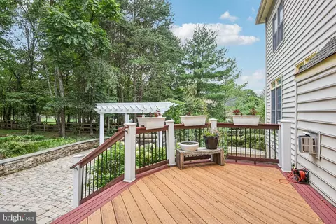 Exterior - 27586 Paddock Trail Pl, Chantilly, VA 20152 photo 8 of 18