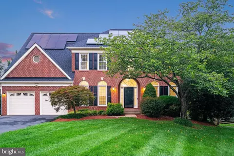 46940 Buckskin Pl, Sterling, VA 20164