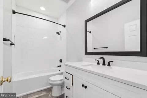 42762 Forest Crest Ct, Ashburn, VA 20148 photo 43