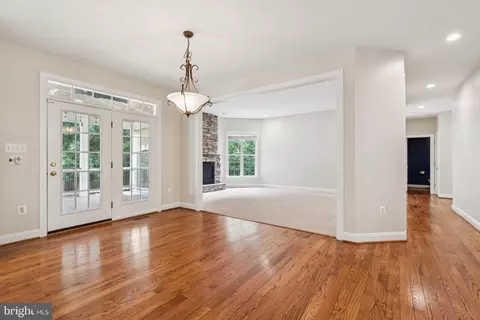42762 Forest Crest Ct, Ashburn, VA 20148 photo 18