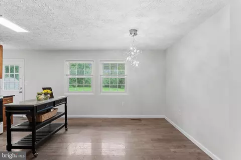 Entry Way - 21506 Shellhorn Rd, Ashburn, VA 20147 photo 2 of 3