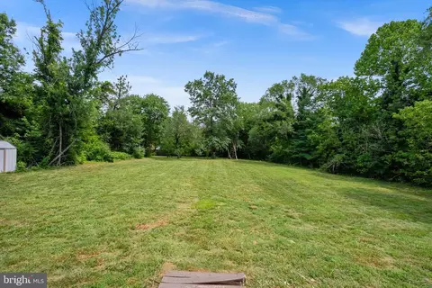 Exterior - 21506 Shellhorn Rd, Ashburn, VA 20147 photo 7 of 8