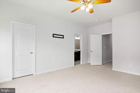22275 Sims Ter, Ashburn, VA 20148 photo 16