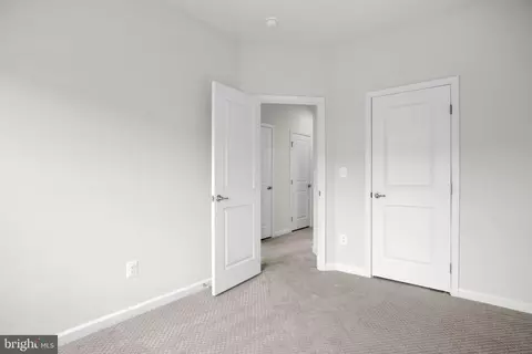 22275 Sims Ter, Ashburn, VA 20148 photo 23