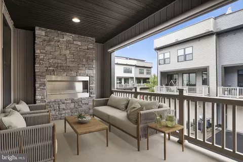 22275 Sims Ter, Ashburn, VA 20148 photo 13