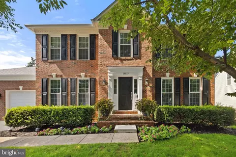 19975 Alexandras Grove Dr, Ashburn, VA 20147