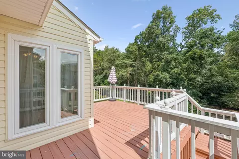 Exterior - 21180 Hedgerow Ter, Ashburn, VA 20147 photo 5 of 8