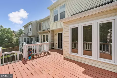 Exterior - 21180 Hedgerow Ter, Ashburn, VA 20147 photo 3 of 8