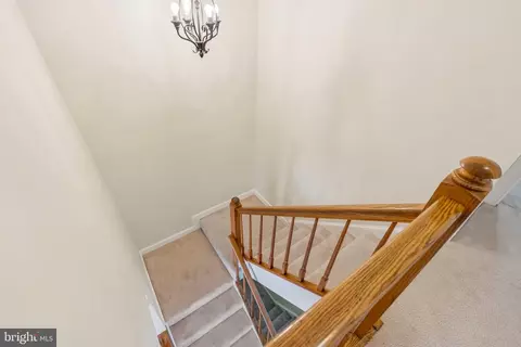 Entry Way - 21180 Hedgerow Ter, Ashburn, VA 20147 photo 3 of 4