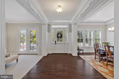 Entry Way - 23712 Safflower Ct, Ashburn, VA 20148 photo 1 of 15