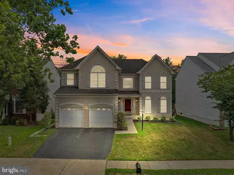 42667 Freedom St, Chantilly, VA 20152