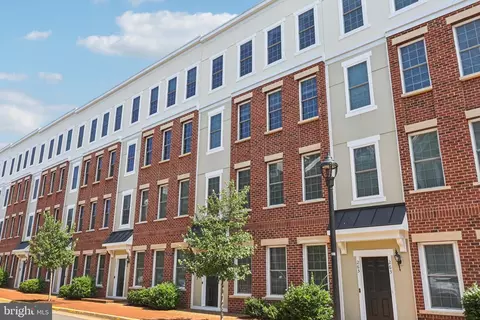 269 High Rail Ter SE, Leesburg, VA 20175