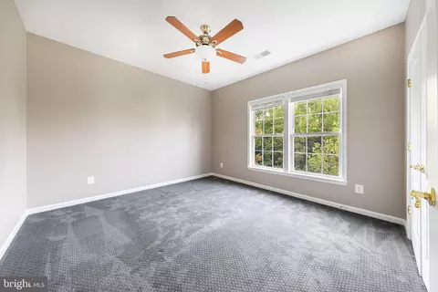 Bedroom - 21934 Windover Dr, Broadlands, VA 20148 photo 3 of 4