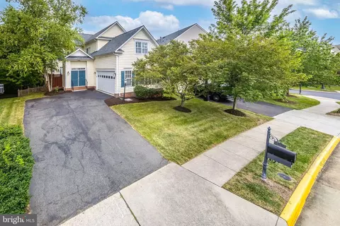21934 Windover Dr, Broadlands, VA 20148