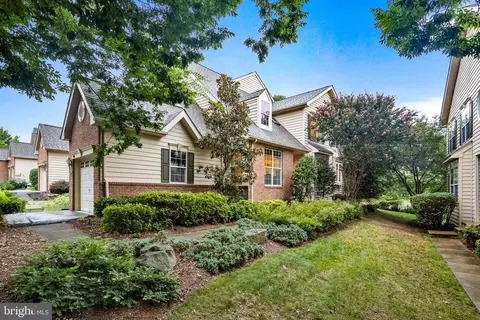 43262 Baltusrol Ter, Ashburn, VA 20147 photo 1
