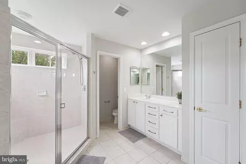 Entry Way - 42683 Explorer Dr, Brambleton, VA 20148 photo 8 of 9