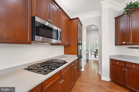 Entry Way - 42683 Explorer Dr, Brambleton, VA 20148 photo 4 of 9