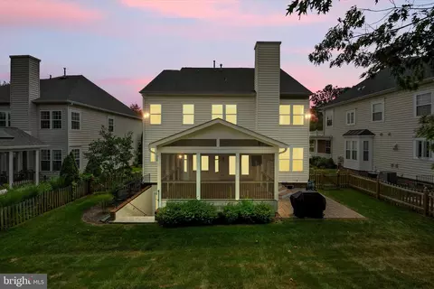 42592 Olmsted Dr, Brambleton, VA 20148 photo 38
