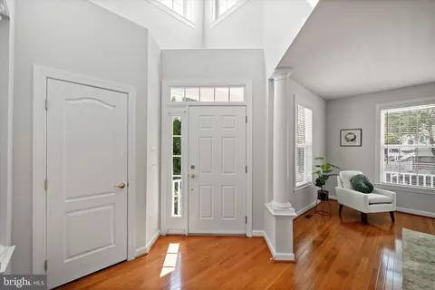 42592 Olmsted Dr, Brambleton, VA 20148 photo 7