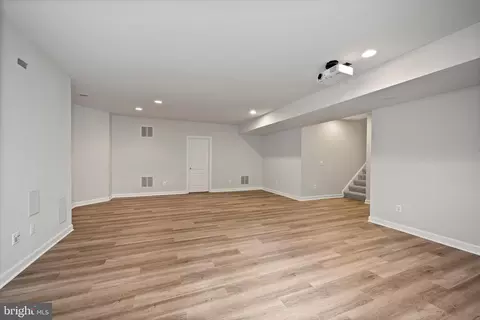 42592 Olmsted Dr, Brambleton, VA 20148 photo 36
