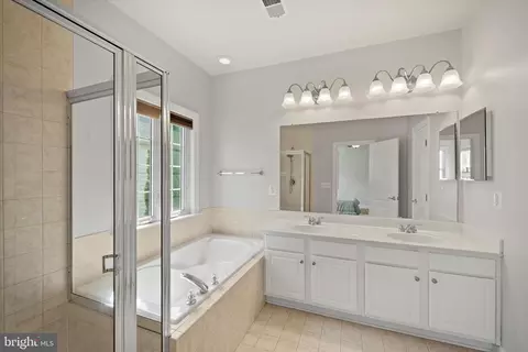 42592 Olmsted Dr, Brambleton, VA 20148 photo 24