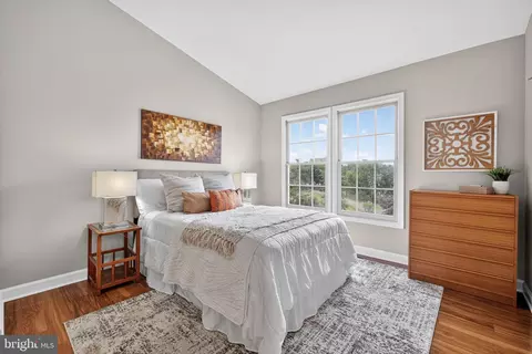 Bedroom - 21232 Hedgerow Ter, Ashburn, VA 20147 photo 3 of 8