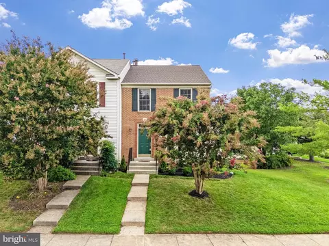 Exterior - 21232 Hedgerow Ter, Ashburn, VA 20147 photo 4 of 15
