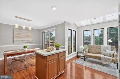 Dining - 21232 Hedgerow Ter, Ashburn, VA 20147 photo 3 of 3