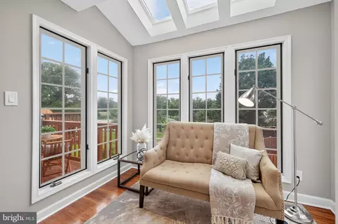 Entry Way - 21232 Hedgerow Ter, Ashburn, VA 20147 photo 7 of 10