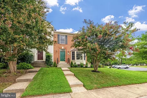 Exterior - 21232 Hedgerow Ter, Ashburn, VA 20147 photo 3 of 15