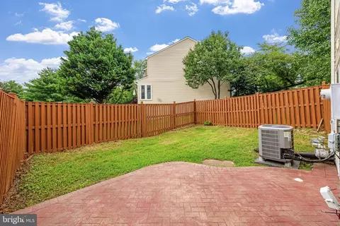 Exterior - 21232 Hedgerow Ter, Ashburn, VA 20147 photo 14 of 15