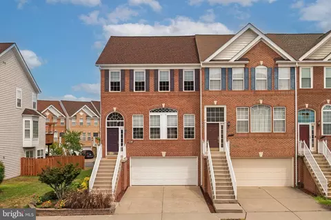 21280 Victorias Cross Ter, Ashburn, VA 20147
