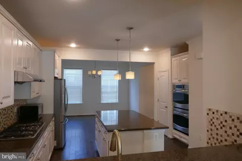 44132 Puma Sq, Chantilly, VA 20152 photo 12