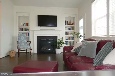 44132 Puma Sq, Chantilly, VA 20152 photo 6