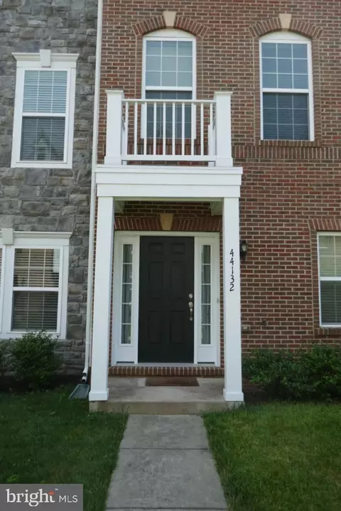 44132 Puma Sq, Chantilly, VA 20152 photo 3