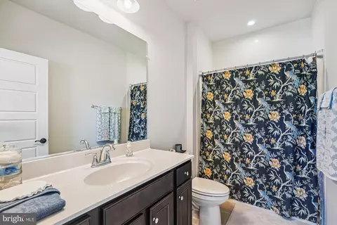 42751 Cushing Ter, Ashburn, VA 20148 photo 18