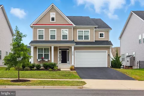 17968 Ridgewood Pl, Round Hill, VA 20141