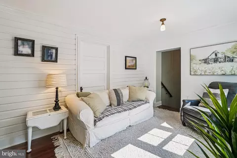 Other - 20857 Ashburn Rd, Ashburn, VA 20147 photo 3 of 17