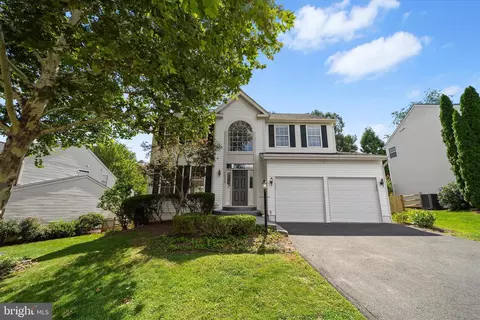 46999 Bainbridge Pl, Sterling, VA 20165