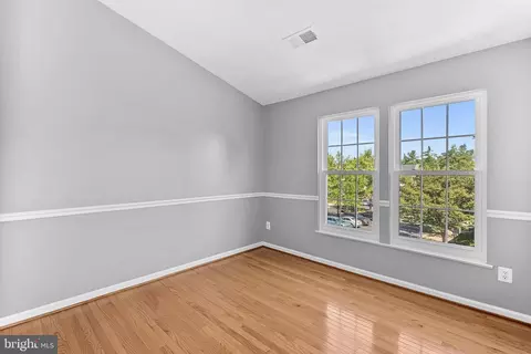 20357 Briarcliff Ter, Sterling, VA 20165 photo 28