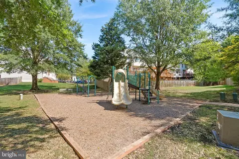 20357 Briarcliff Ter, Sterling, VA 20165 photo 39