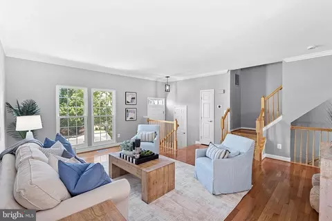 20357 Briarcliff Ter, Sterling, VA 20165 photo 13