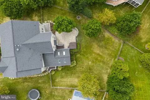 View/Area - 22197 Windy Pine Ct, Broadlands, VA 20148 photo 8 of 8