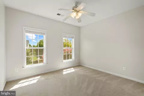 Bedroom - 22197 Windy Pine Ct, Broadlands, VA 20148 photo 3 of 4